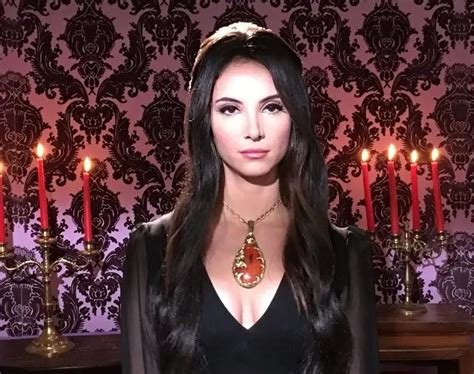 The Love Witch: Defying Expectations and Challenging Stereotypes